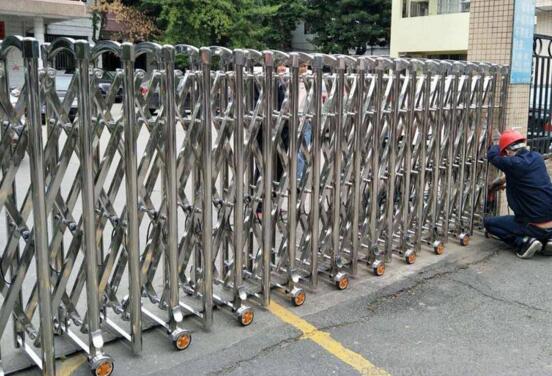 嘉興市集珵機(jī)械有限公司與嘉興出安智能伸縮門達(dá)成合作協(xié)議