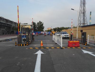 東營出安智能道閘進(jìn)駐石油大學(xué)東營校區(qū)