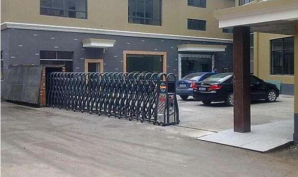 金華出安智能伸縮門成金華市英達學校的亮點