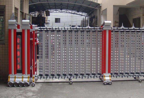 邯鄲出安智能電動伸縮門進駐邯鄲市祥生鑄造有限公司大門口