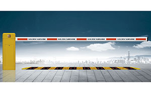 烏魯木齊出安智能道閘亮相在新疆醫(yī)科大學(xué)第一附屬醫(yī)院大門口  