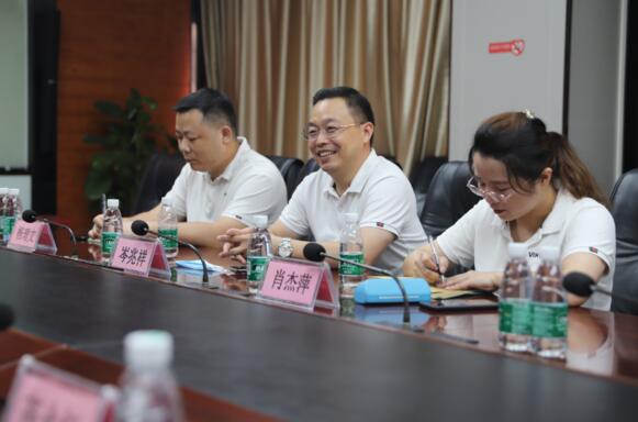 捷順科技與深圳市華安泰智能科技有限公司舉行戰(zhàn)略合作簽約儀式