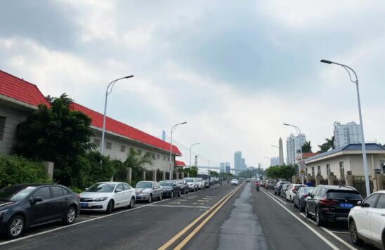 “路內(nèi)+路外+誘導(dǎo)+大數(shù)據(jù)”管理系統(tǒng)