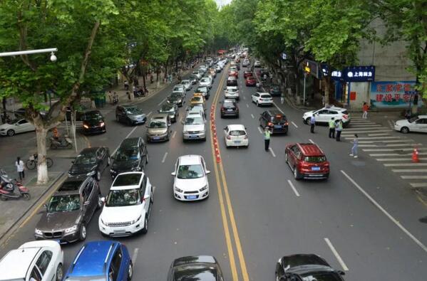 捷順智城聯(lián)手天方大數(shù)據(jù)打造的常德“城市停車管理云平臺(tái)3.0”項(xiàng)目正式上線運(yùn)營(yíng)