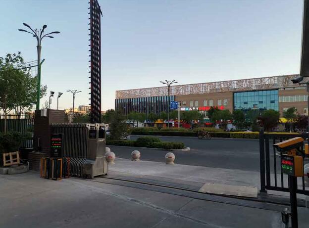 內(nèi)蒙古第二地質(zhì)中學(xué) - 中出網(wǎng)-智能出入口與停車充電門戶