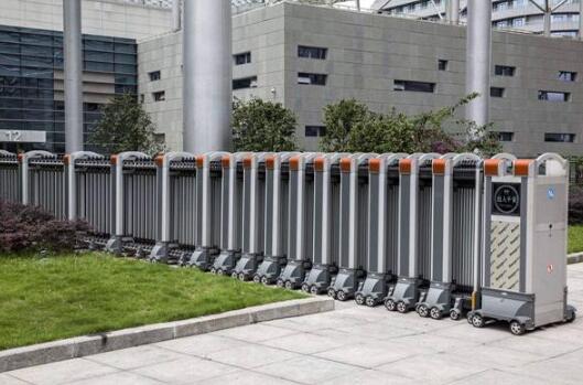 新城海上風(fēng)華大門口成功安裝湖州出安智能伸縮門