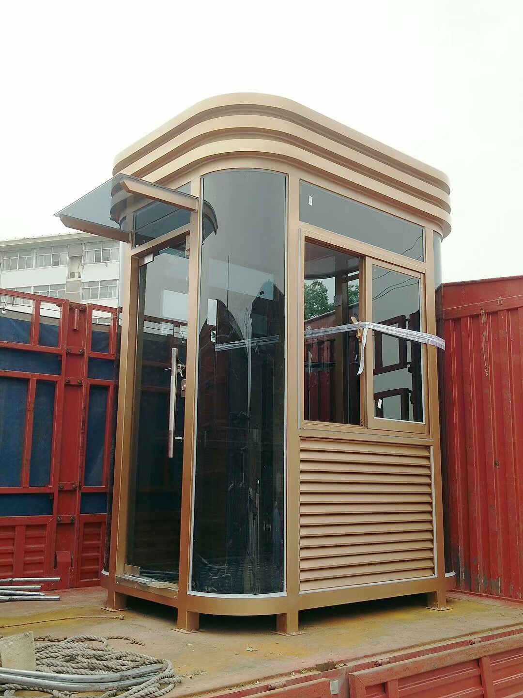 鋼結(jié)構(gòu)崗?fù)? /></div>
        <div   id=