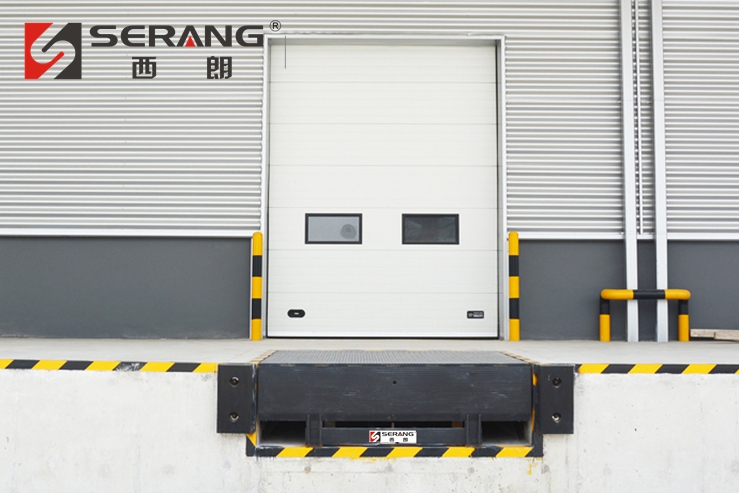常熟工廠倉庫電動提升門