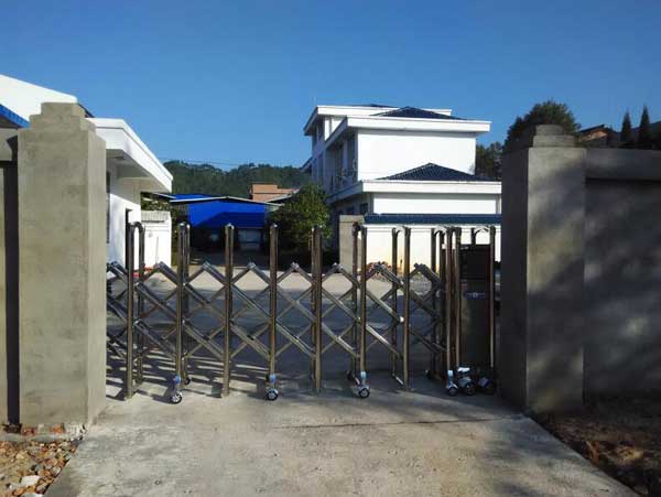 喜迎贛州出安智能電動(dòng)伸縮門進(jìn)駐瑞金森林公安局澤覃派出所