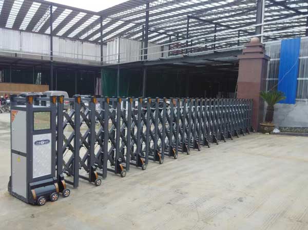 熱烈祝賀贛州出安智能電動(dòng)伸縮門進(jìn)駐贛州南康文建永德利建材有限公司