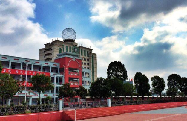 棗莊出安智能伸縮門盡顯棗莊第八中學的高貴氣質(zhì)