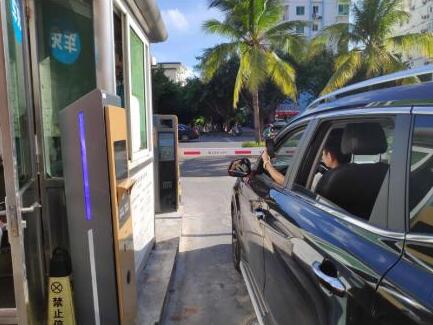 富士智能無人值守停車場管理系統(tǒng)解決方案