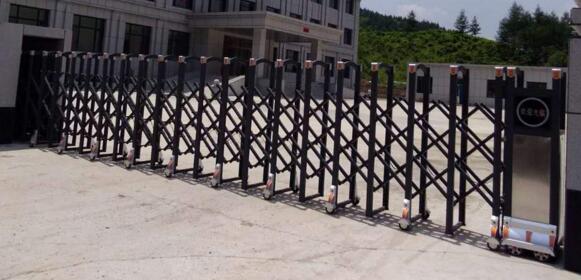 邢臺(tái)出安智能伸縮門成邢臺(tái)玉泉山康年酒店的安全看護(hù)