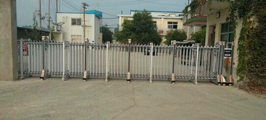 邢臺(tái)博康集團(tuán)有限公司項(xiàng)目與邢臺(tái)出安智能再度合作引進(jìn)電動(dòng)伸縮門