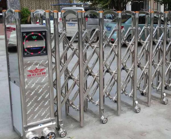 邢臺(tái)出安智能伸縮門點(diǎn)綴康諾食品有限公司