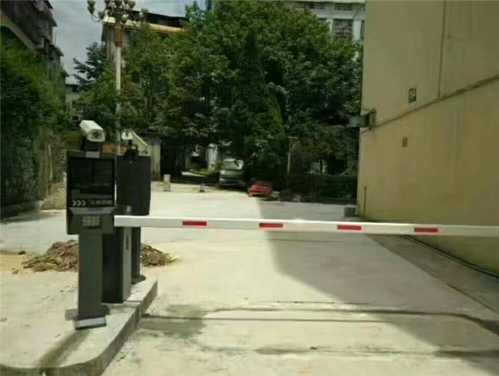 三明出安智能停車場(chǎng)系統(tǒng)進(jìn)駐三明碧桂園小區(qū)