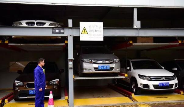 垂直循環(huán)立體車庫