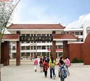 周寧縣實驗小學(xué)大門采用寧德出安伸縮門