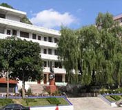 鰲陽中學(xué)選擇寧德出安伸縮門作為校大門