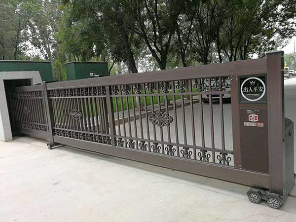 寧夏區(qū)國稅局分段平移門案例 - 中出網(wǎng)-智能出入口與停車充電門戶