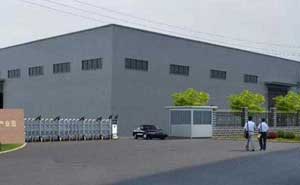 渭南申華汽車文化產(chǎn)業(yè)園伸縮門案例