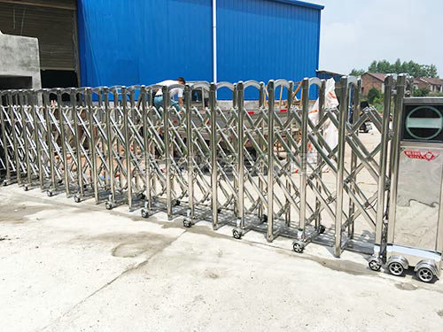 熱烈祝賀益陽(yáng)出安智能電動(dòng)伸縮門(mén)進(jìn)駐沅江華田村華石三賓館