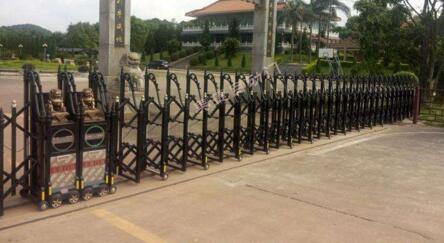 承德出安智能伸縮門是承德高中壓閥門管件集團(tuán)有限公司的時(shí)尚之選