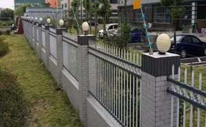 達州濱江?四季花城圍墻護欄案例