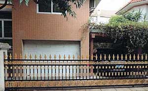 三門峽中隆?格蘭云天鋁藝護(hù)欄案例