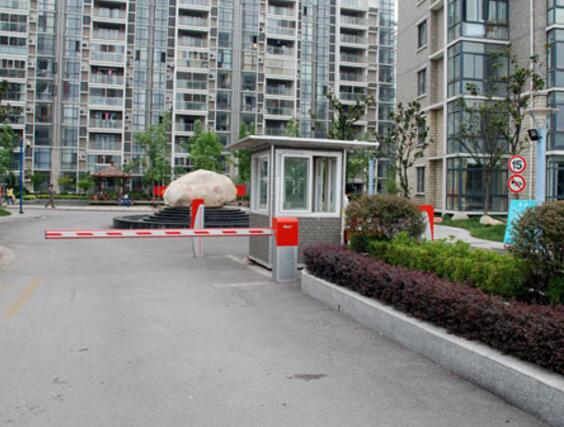 喜迎秦皇島出安智能道閘進(jìn)駐秦皇島紫藍(lán)灣