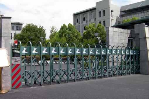 電賀秦皇島出安智能電動伸縮門進(jìn)駐博輝萬象城