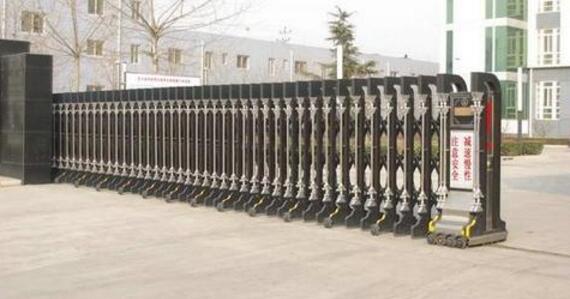 秦皇島出安智能電動(dòng)伸縮門(mén)進(jìn)駐秦皇島首創(chuàng)思泰意達(dá)環(huán)?？萍加邢薰? />   
                <div   id=