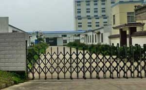 廣東萬方石業(yè)伸縮門案例