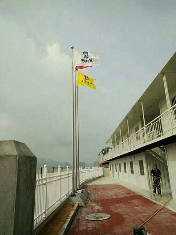 玉溪中建中聯(lián)項(xiàng)目部旗桿案例 - 中出網(wǎng)-智能出入口與停車充電門(mén)戶