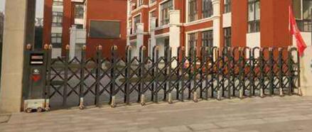 衡水新光新材料科技有限公司選用衡水出安智能伸縮門