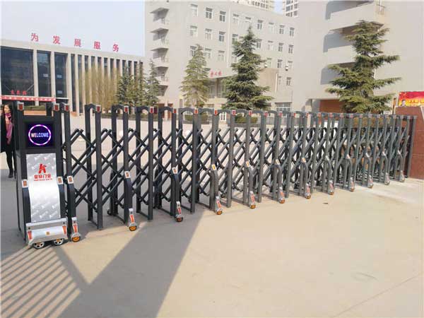 長治國藥控股長治公司電動(dòng)伸縮門案例 - 中出網(wǎng)-智能出入口與停車充電門戶