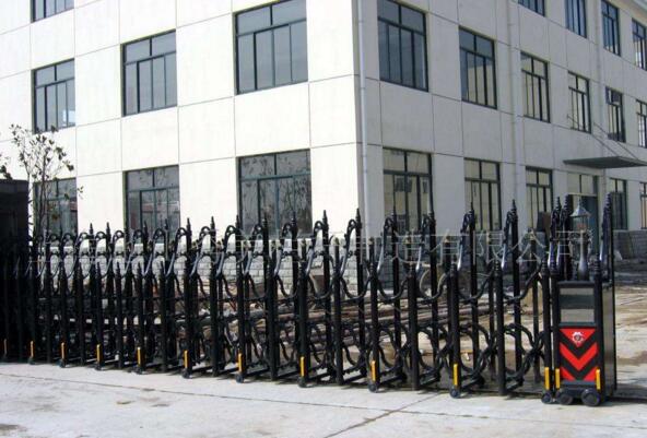 衢州出安智能伸縮門盡顯衢州市政園林股份有限公司項(xiàng)目的高貴氣質(zhì)