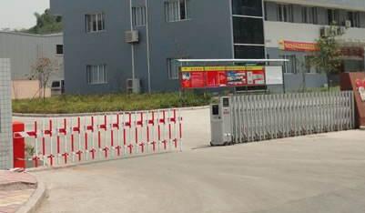 東南時代城應(yīng)用衢州出安智能伸縮門