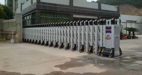 衢州出安智能伸縮門成功落地衢州市建設職業(yè)學校