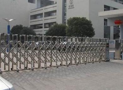 舟山市田家炳中學(xué)與舟山出安智能電動伸縮門達(dá)成合作協(xié)議