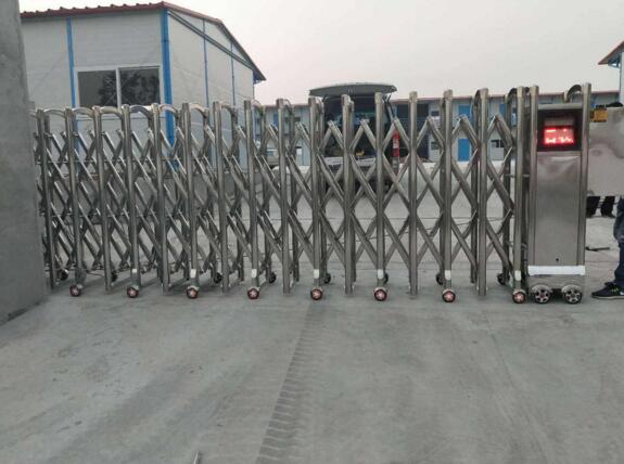 舟山出安智能為漫城公寓添上伸縮門