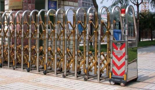 舟山蓉浦學(xué)院選用舟山出安智能電動(dòng)伸縮門(mén)彰顯個(gè)性