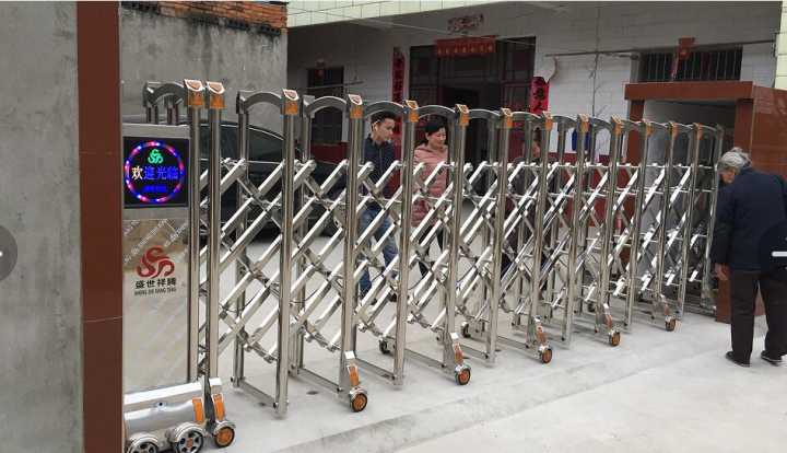 撫州農(nóng)家小院子電動(dòng)伸縮門案例 - 中出網(wǎng)-智能出入口與停車充電門戶