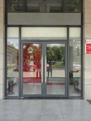 齊魯證券肯德基門工程案例 - 中出網(wǎng)-智能出入口與停車充電門戶