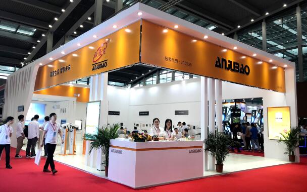 奏響“安居寶社區(qū)AI人臉識(shí)別集成”曲 ——安居寶首征房地產(chǎn)業(yè)博覽會(huì)