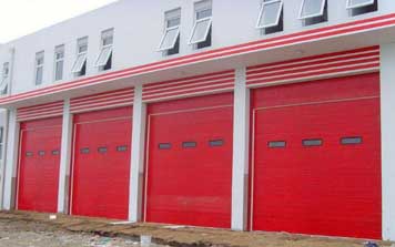 工業(yè)折疊門