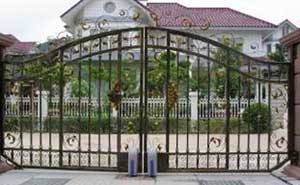 福州翠湖山莊別墅開門機案例 - 中出網(wǎng)-智能出入口與停車充電門戶