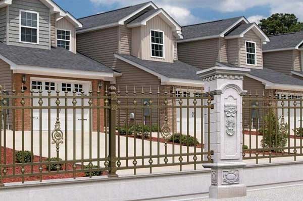 貴港通泰?愛麗舍護欄案例 - 中出網(wǎng)-智能出入口與停車充電門戶