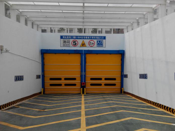 地下車庫(kù)快速堆積門(mén)