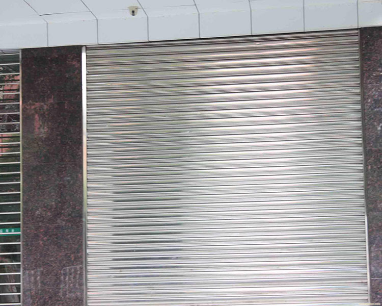鋁合金卷簾門3